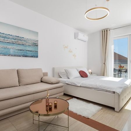 Luxury Studio Apartment Honeymoon Селце Екстер'єр фото