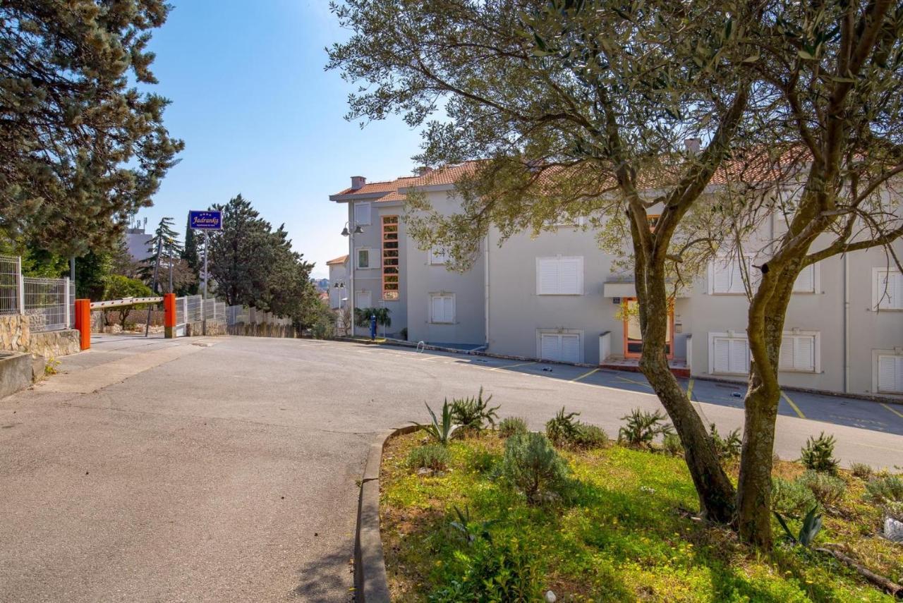 Luxury Studio Apartment Honeymoon Селце Екстер'єр фото